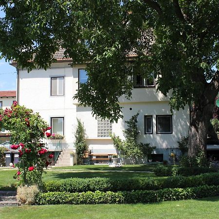 Ferienwohnung Und Gaestezimmer Korb Krumpendorf Ngoại thất bức ảnh