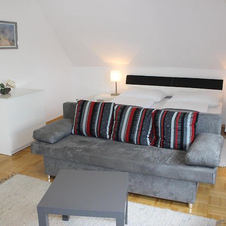 Ferienwohnung Und Gaestezimmer Korb Krumpendorf Ngoại thất bức ảnh
